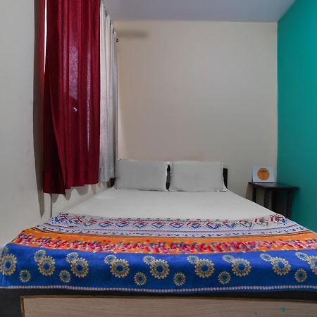 Spot On Komfort Guest House Rudrapur Exterior photo