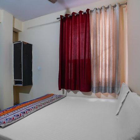 Spot On Komfort Guest House Rudrapur Exterior photo