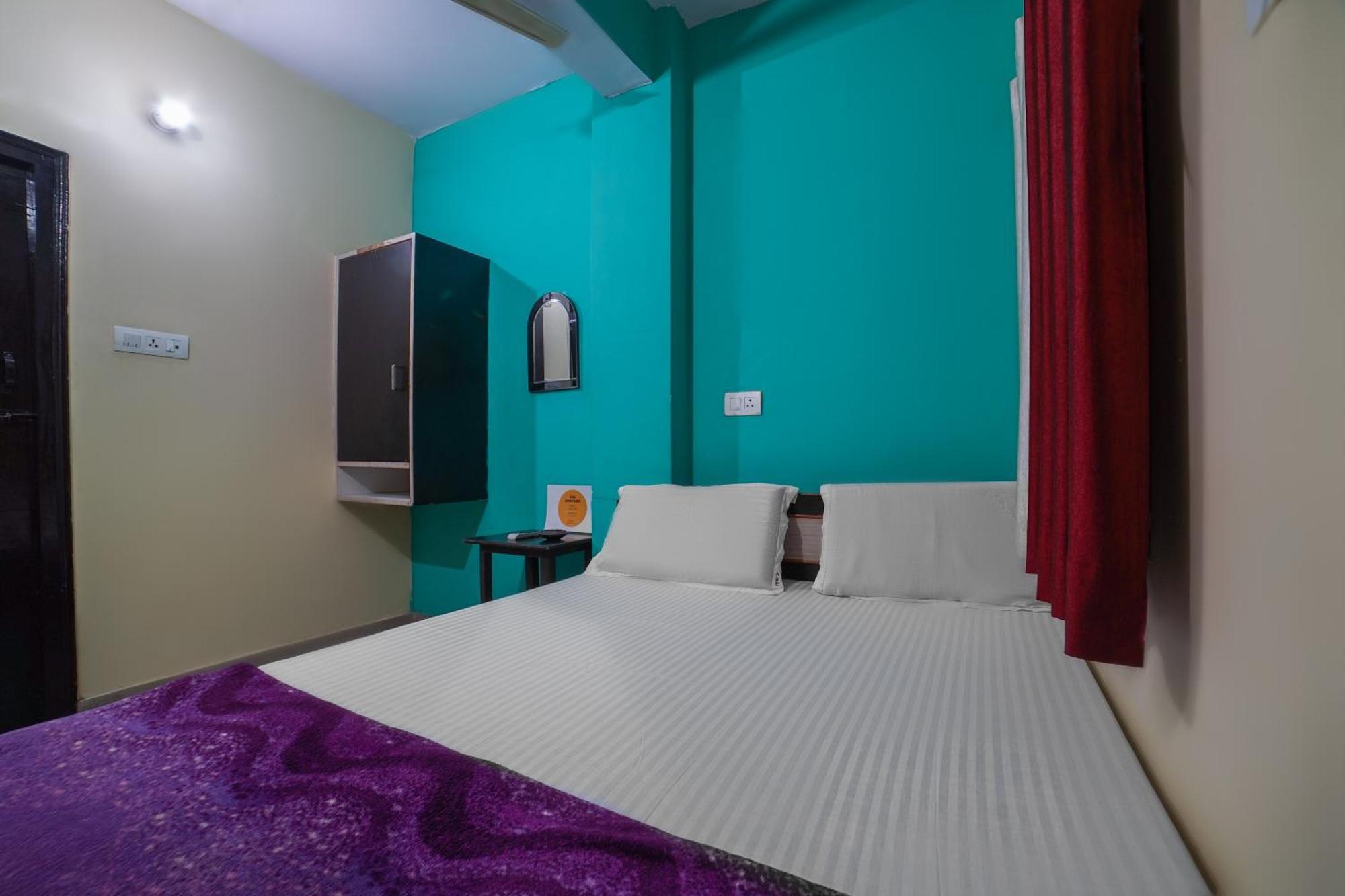 Spot On Komfort Guest House Rudrapur Exterior photo